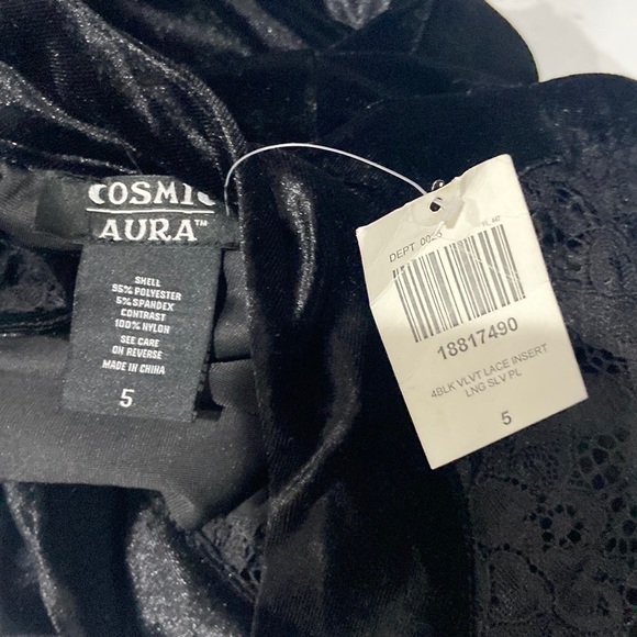 Cosmic Aura Hot Topic size 5 plus  black "velvet" and lace NWT - Picture 2 of 9